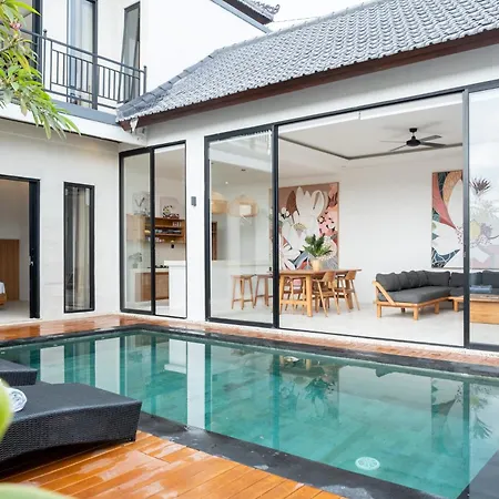 Entire Villa Luxury Peaceful Pool Views Ubud